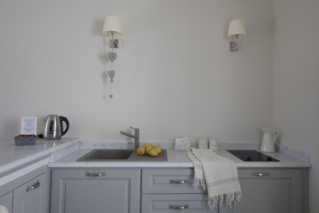 Maridea Casa Vacanza- Le Alcove Sul Mare Suites Ponza Exteriör bild