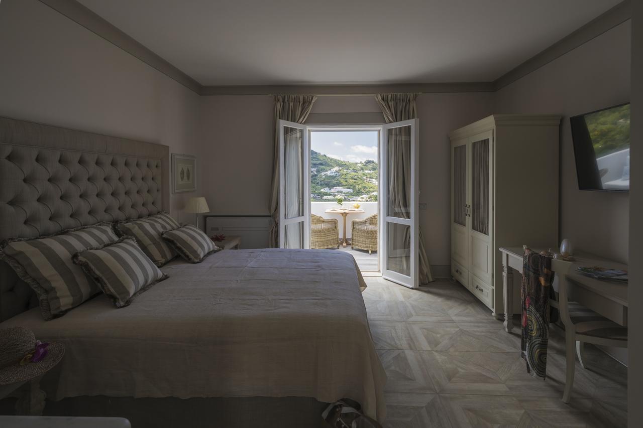 Maridea Casa Vacanza- Le Alcove Sul Mare Suites Ponza Exteriör bild